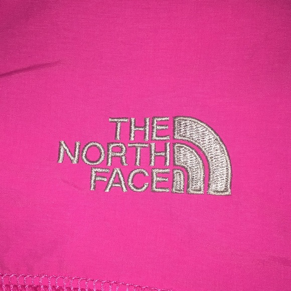 Cozy hot pink Northface zip up❄️💖 - Picture 5 of 6